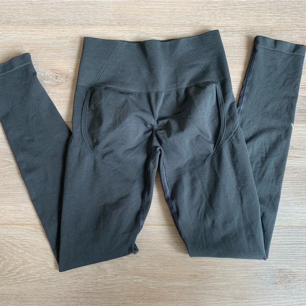 Grey Oner Used once leggings XS